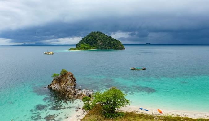 Nyaung Oo Phee Island beach in Mergui Archipelago